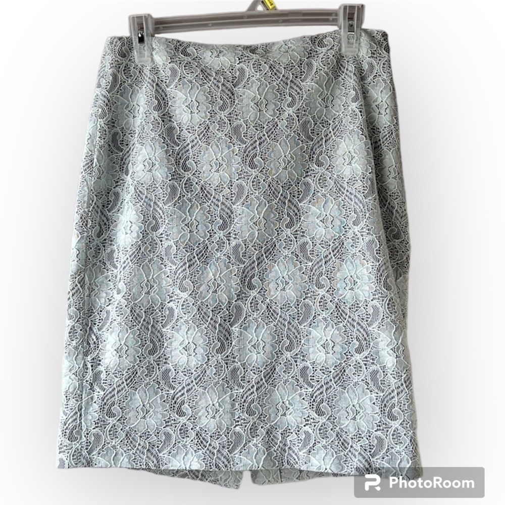 BANANA REPUBLIC White Lace Overlay Pencil Skirt Size 6